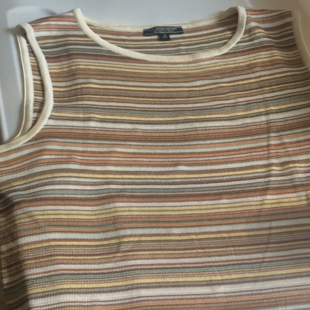 St John Top